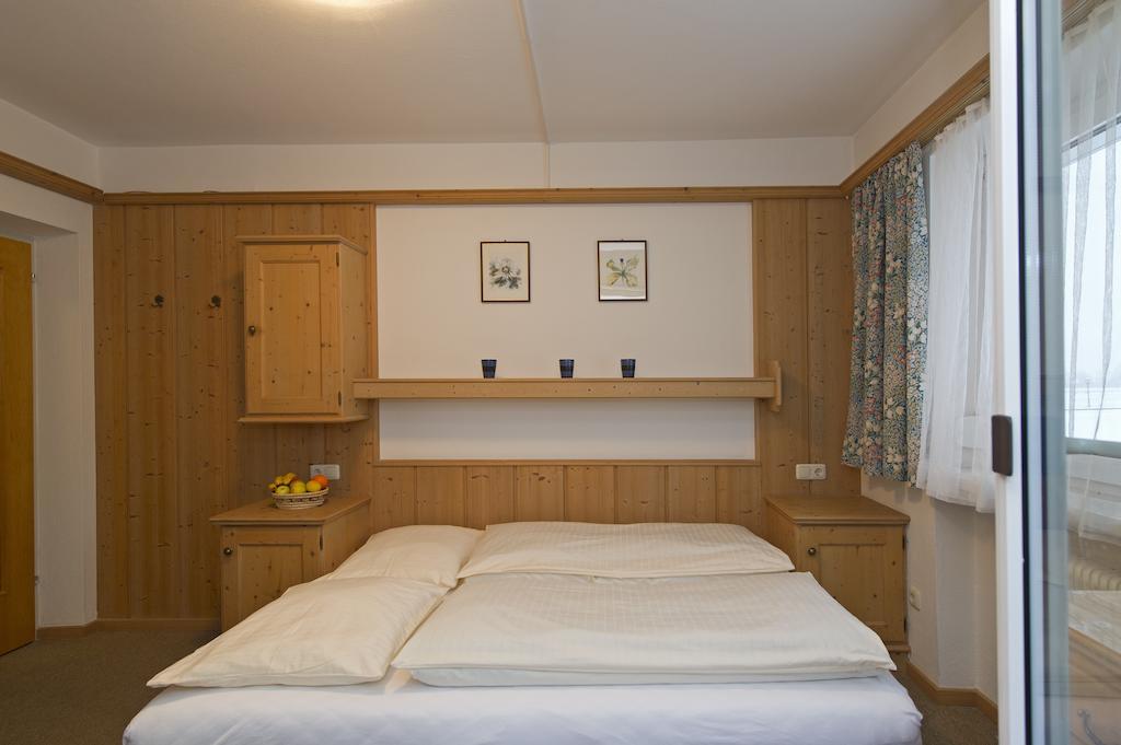 Tirolerhaus Apartment Walchsee Bilik gambar