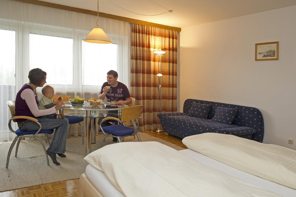 Tirolerhaus Apartment Walchsee Bilik gambar