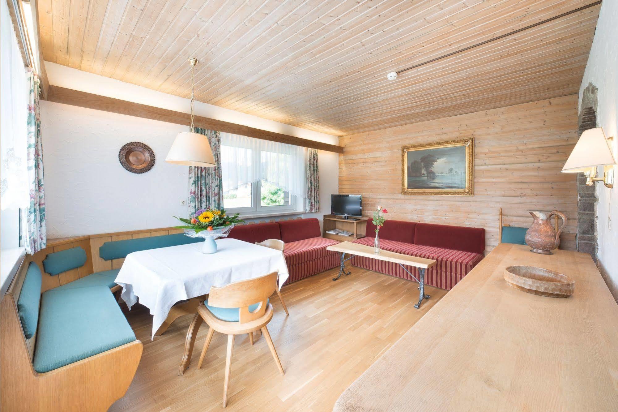 Tirolerhaus Apartment Walchsee Luaran gambar