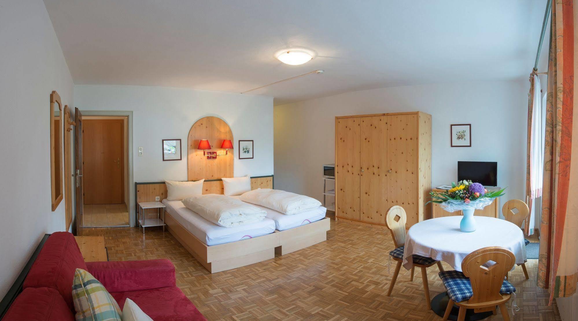 Tirolerhaus Apartment Walchsee Luaran gambar